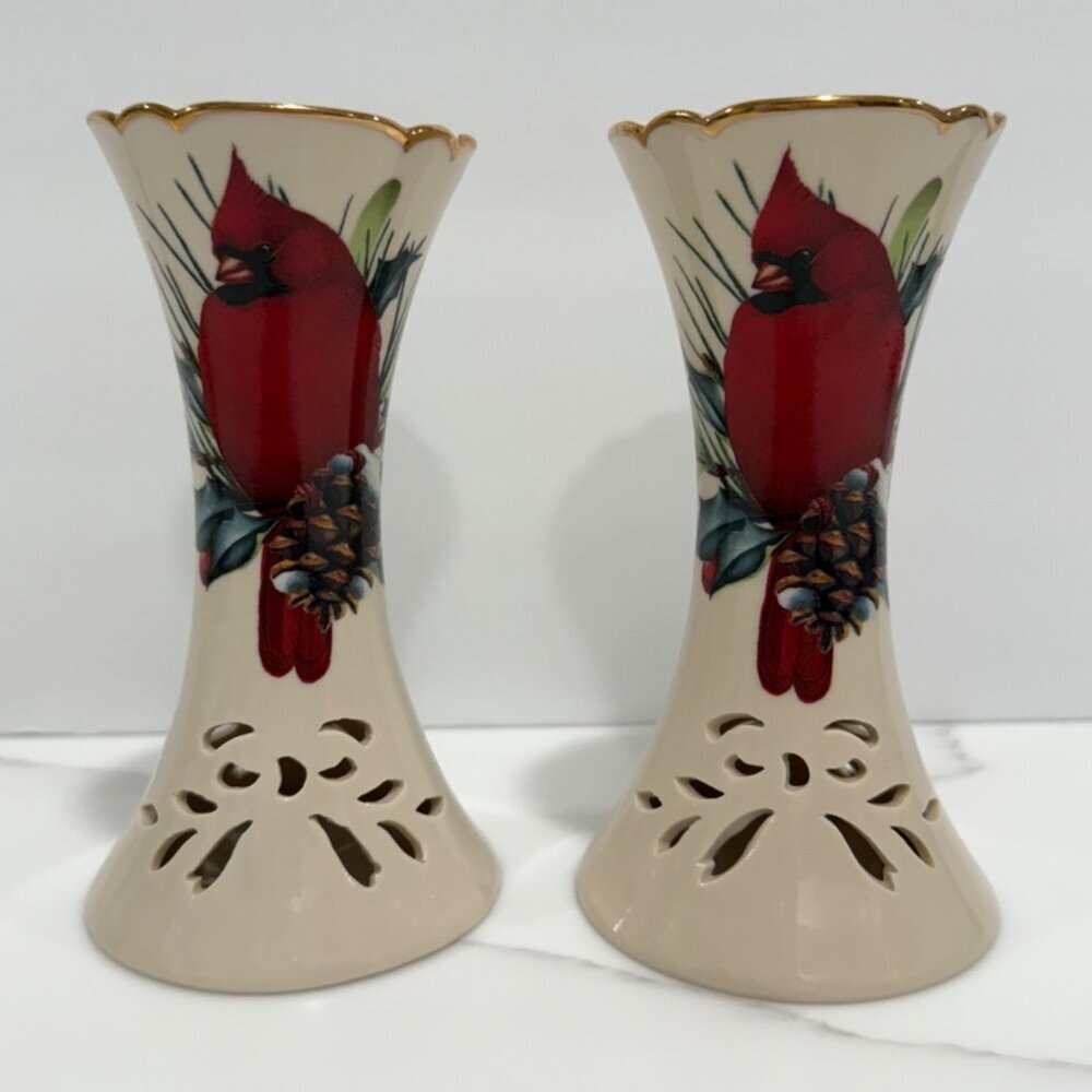 VTG Set of 2 Lenox Winter Greetings Pierced‎ Candlesticks Gold Trim Cardinal 6"